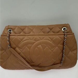 ❤️CHANEL Large Quilted Tan Shoulder Bag with Chain Strap Leather Shoulder Bag❤️